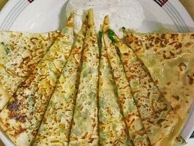طرز تهیه نان کلانه کردی بدون خمیرمایه