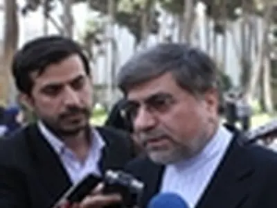 جنتی: تمام دستگاه‌های دولتی موظف به حمایت از آثار هنری هستند