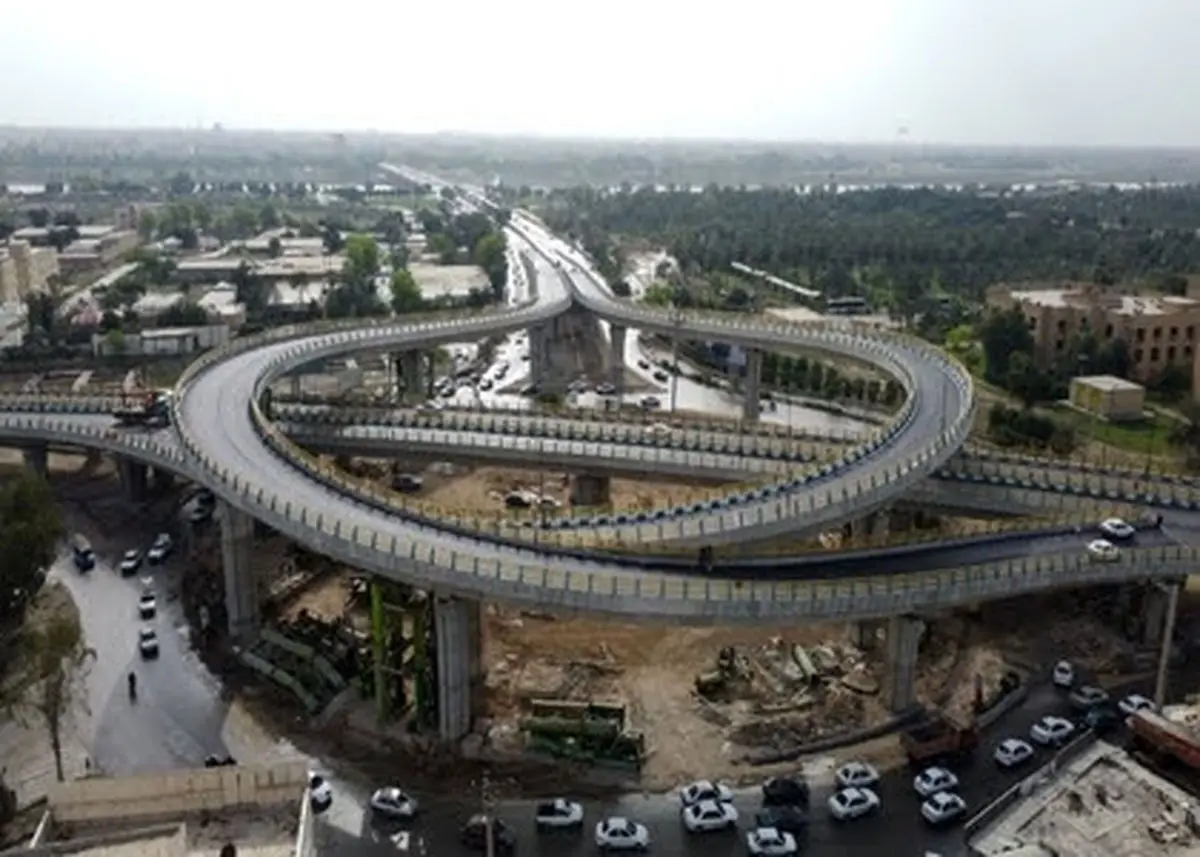 زنجان نقش پل ارتباطی را میان منطقه شمال غرب کشور دارد / نیاز زیرساخت‌های استان به 300 هزار میلیارد ریال اعتبار