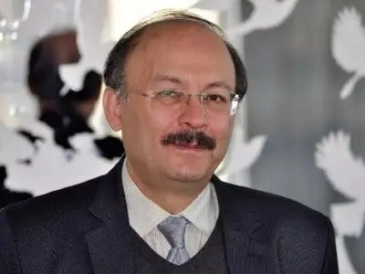 نیروهای انتظامی و امنیتی صرفا پس از حمله تروریست‌های حرفه‌ای دستور شلیک یافتند