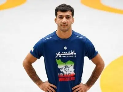مدال برنز جهانی بر گردن کشتکار