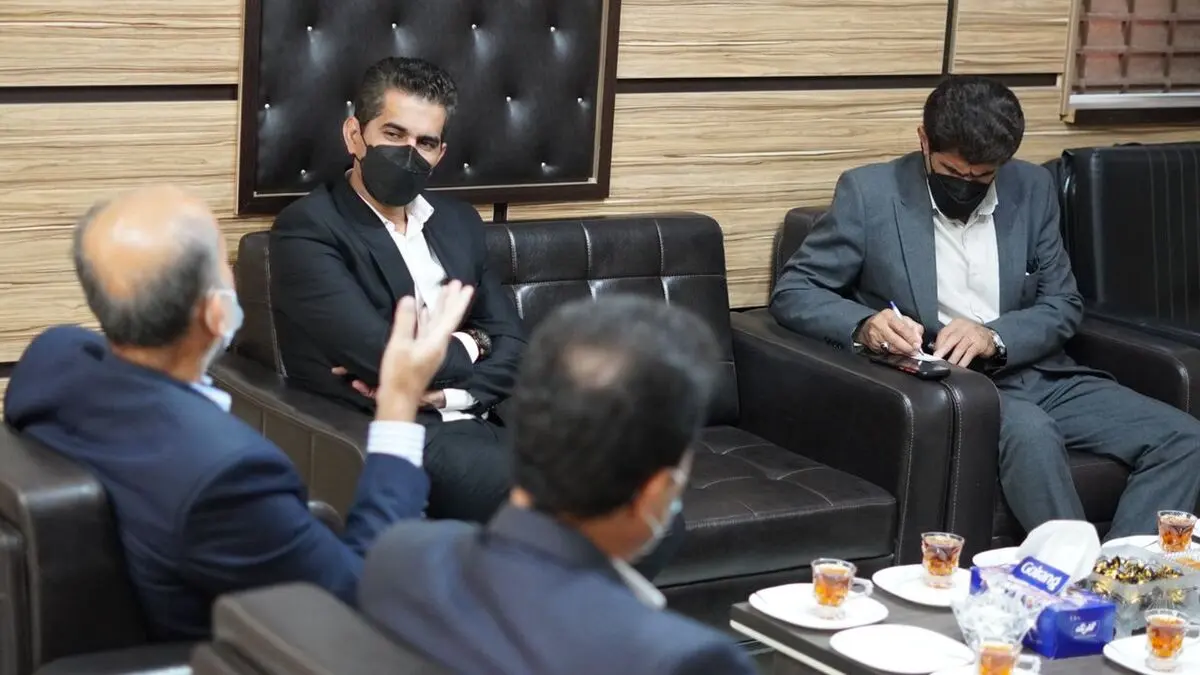 نشست مشترک مسئولان فدراسیون و مدیرکل ورزش و جوانان استان بوشهر برگزار شد