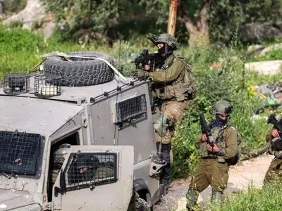 زخمی شدن دو فلسطینی در پی اصابت گلوله نظامیان صهیونیست در کرانه باختری