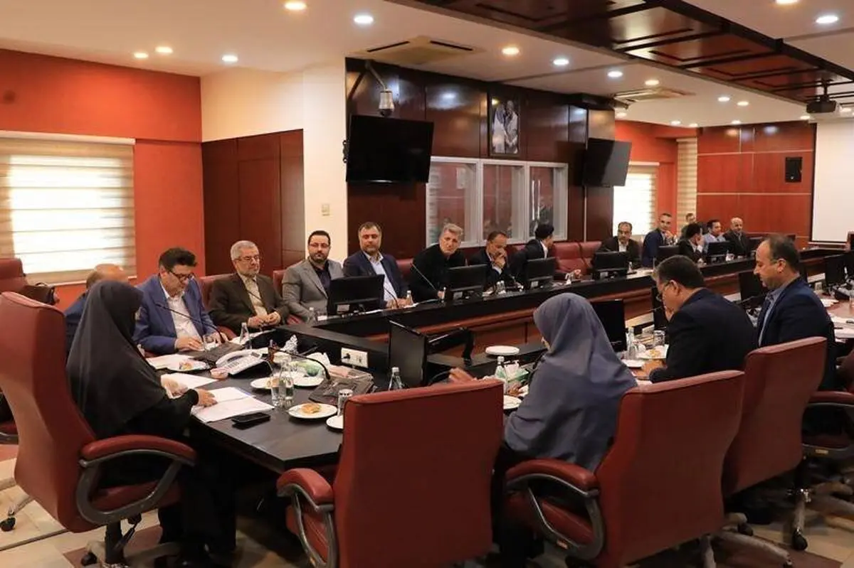 حل مشکلات زیستمحیطی نیازمند همکاری بینبخشی و مشارکت مردم است