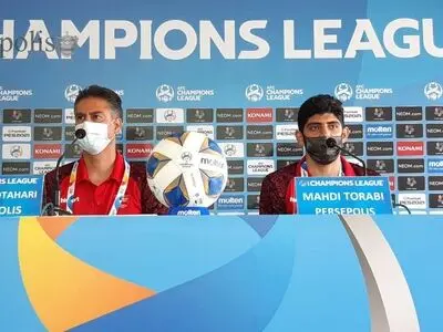دیدار ستاره سابق تیم ملی فرانسه با حمید مطهری و مهدی ترابی (عکس)