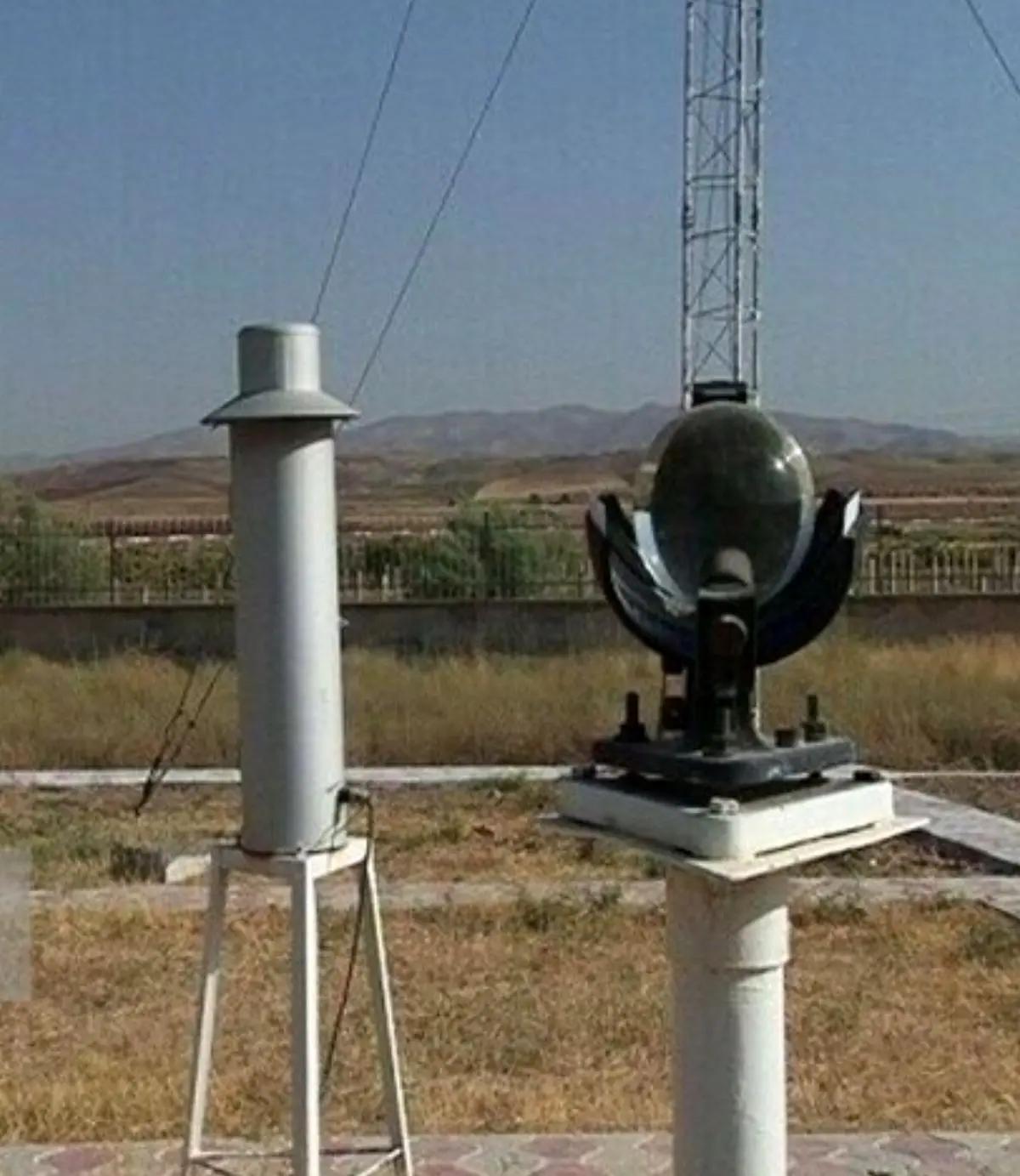 رادار اداره‌کل هواشناسی خوزستان مورد هدف موشکی و پهپادی دشمن صهیونیستی قرار گرفت