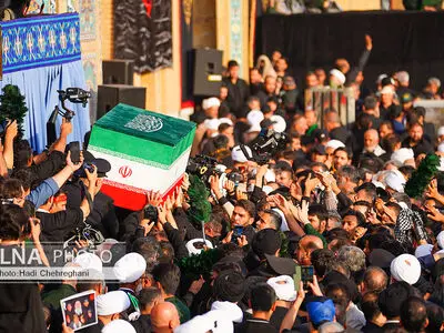 تشییع پیکر مطهر رهبر شهید انقلاب در قم