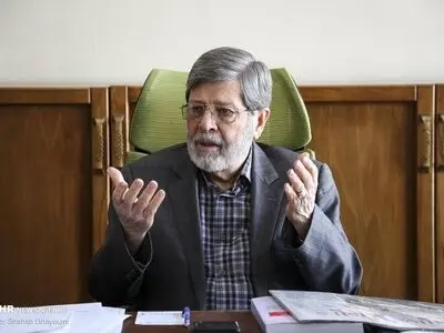 تاکید مرندی بر حل چالش‌های دارویی در کشور

