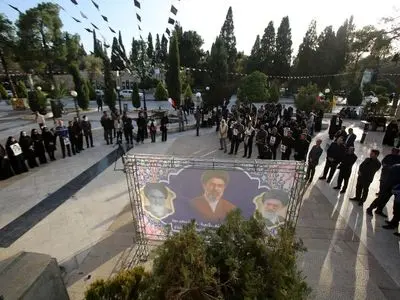 اهالی فرهنگ و هنر فارس با رهبر انقلاب بیعت کردند