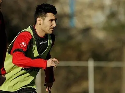 پرسپولیس پرونده یک بازیکن خارجی دیگر را می‌بندد