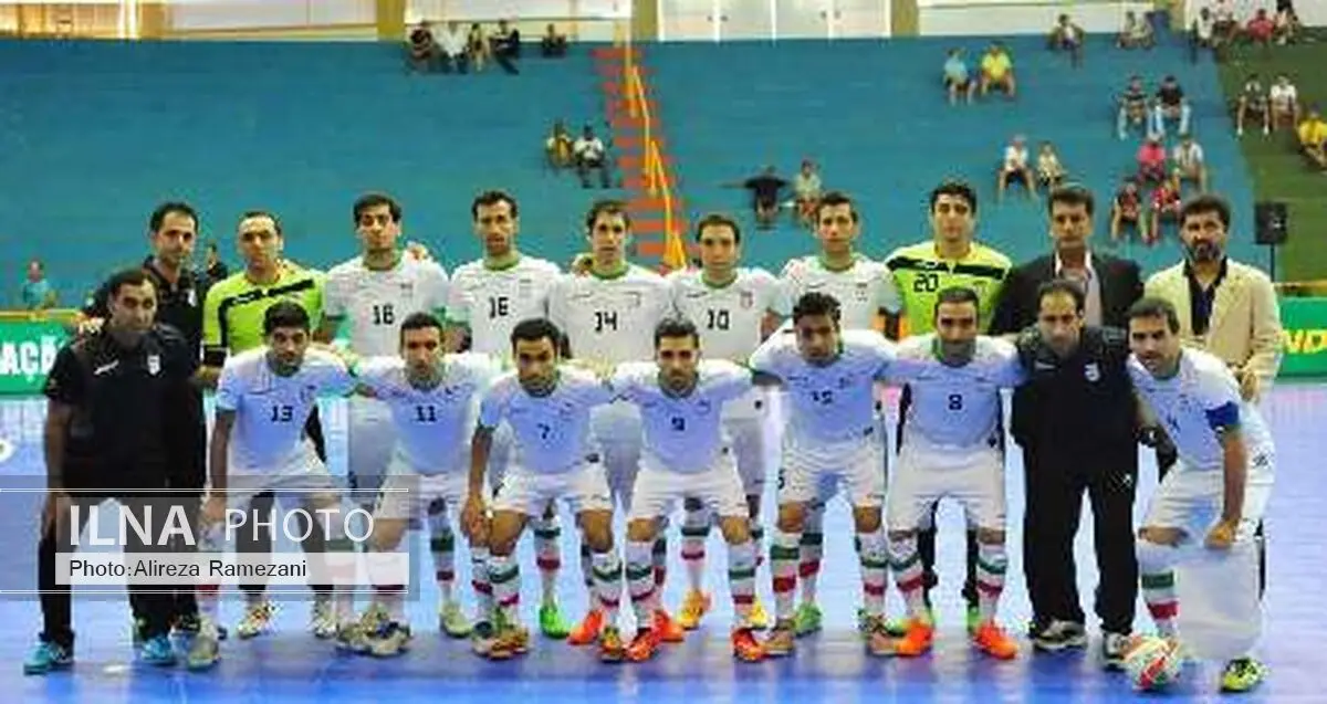 ایران تهزم روسیا ودیا بکرة الصالات 6-4