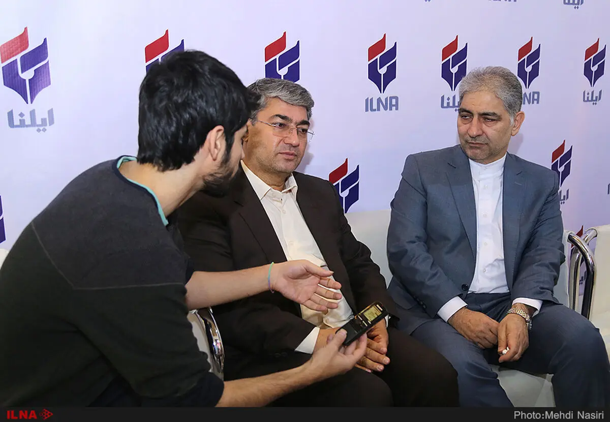 معاون سیاسی وزارت کشور از غرفه ایلنا بازدید کرد