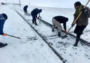 مزایای مناسبتی کامل پرداخت نمی‌شود