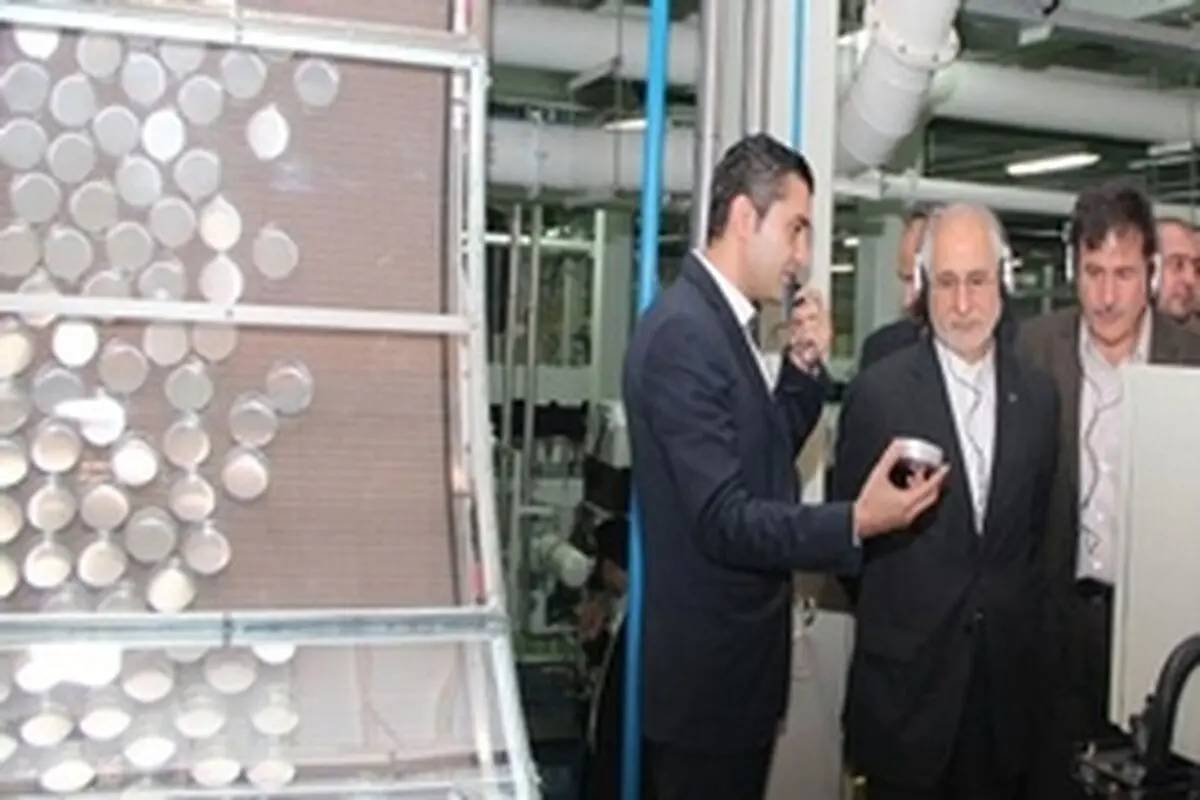 کسب رتبه نخست شرکت تالک ایرانیان در مسابقات تولید قوطی نوشابه‌های گازدار آسیا