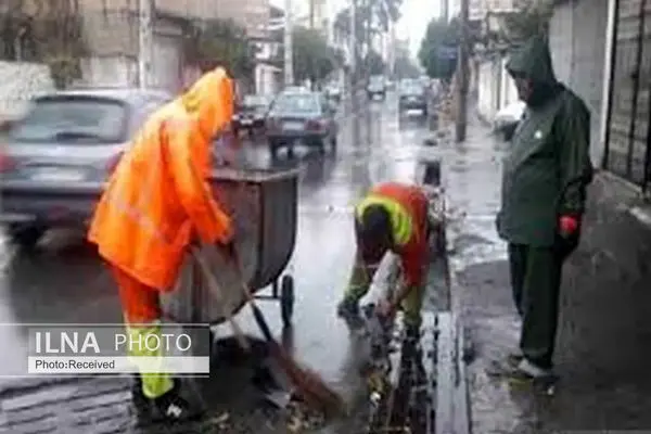 کارگران شهرداری ساری دو نیم ماه مزد طلبکارند/ شهرداری پیگیر پرداخت مطالبات کارگران باشد