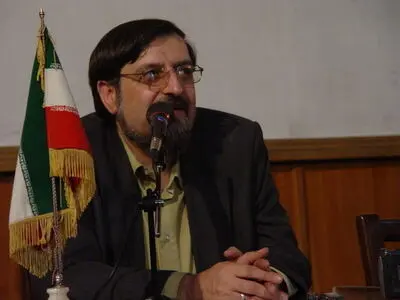 عالی‌نسب یکی از ارکان موفقیت را استفاده درست از نیروی انسانی می‌دانست/در ایران تنها هنرمندان و ورزشکاران برای الگوبرداری مهم جلوه داده می‌شوند