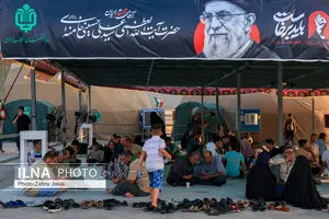 تردد هزاران زائر اربعین حسینی از ایلام؛ خدمات‌رسانی مواکب در مسیر کربلا