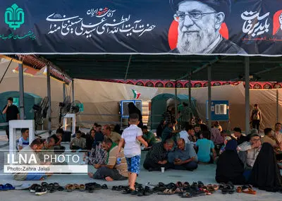  تردد هزاران زائر اربعین حسینی از ایلام؛ خدمات‌رسانی مواکب در مسیر کربلا