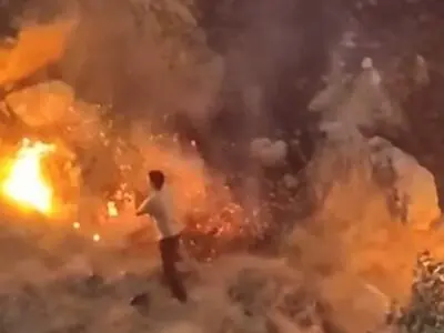 شجاعت یک مرد محلی برای خاموش حریق جنگل‌های زاگرس + فیلم
