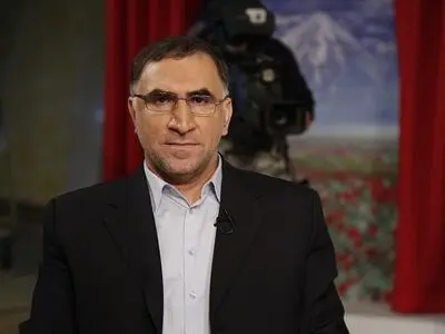 وکالت نیما کشوری را بر عهده گرفتم/ مسئولان زندان اجازه دیدار با موکلم را ندادند