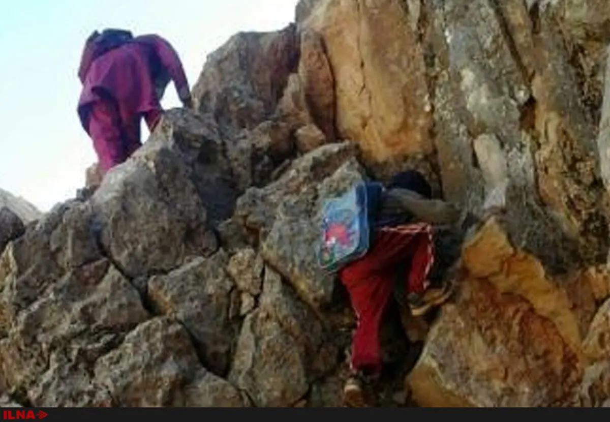 دانش‌آموزانی که برای تحصیل با مرگ می‌جنگند