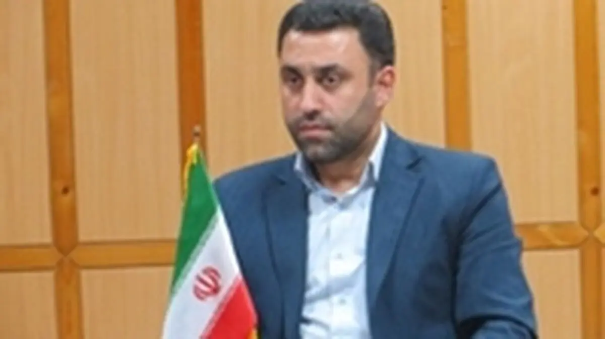 کشف بیش از 4500 ثوب انواع البسه خارجی قاچاق درطرح نوروز 96 