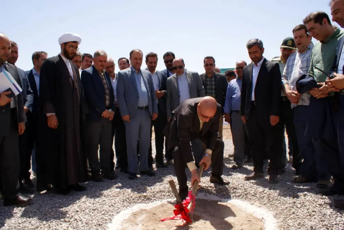 عملیات اجرایی ساخت خوابگاه متاهلی دانشگاه بناب آغاز شد