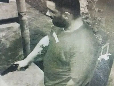 تصویر سارق مسلح منتشر شد/ پلیس از شهروندان درخواست همکاری کرد + فیلم
