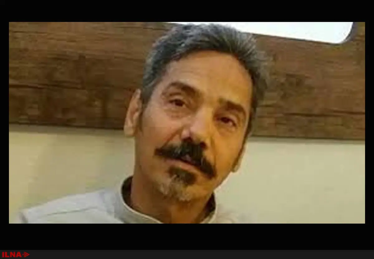 عبدالفتاح سلطانی بعد از فوت دخترش به مرخصی آمد/ دنبال آزادی مشروط موکلم هستیم