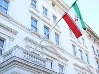 درخواست موضع‌گیری از پاپ لئوی چهاردهم در پی تهدید و توهین علیه رهبر کشورمان