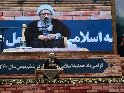 امروز ایستادگی را باید درمنظر انتخابات نشان داد/مردم نباید کشور را در مقام ارزیابی با دیگر کشورها قرار دهند