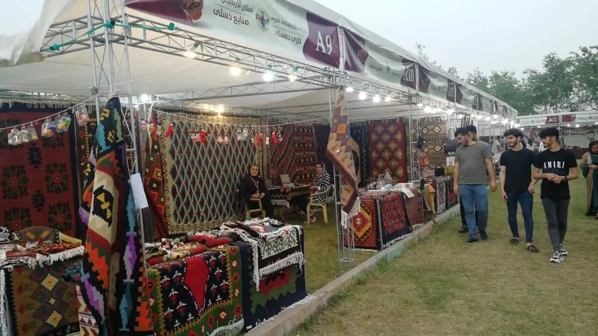 حضور هنرمندان آذربایجان غربی در نمایشگاه صنایع‌دستی حلبچه عراق