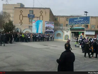 تجمع معلمان در کرمانشاه/ چرا در بودجه جایی نداریم؟!