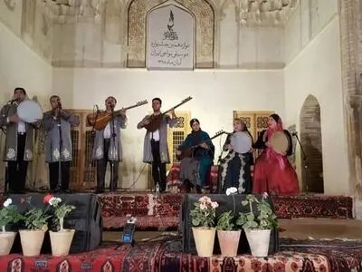 ستاد اجرایی جشنواره موسیقی نواحی ایران جلسه برگزار کرد/ ارائه پیش‌نویس تفاهم‌نامه