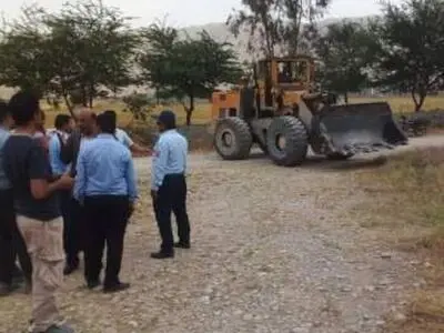تخریب چهار ساخت و ساز غیرمجاز در عرصه محوطه باستانی شهر ارجان بهبهان