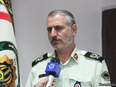 محموله تلفن همراه قاچاق با ارش 15 میلیارد ریال در کوار ضبط شد