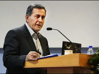 فعالیت کارخانه های بدون گواهی نامه تولید آسفالت متوقف می شود