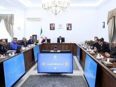 استمرار نرخ رشد بخش‌های خدمات، نفت، صنعت و معدن، ساختمان و تشکیل سرمایه ثابت ناخالص در سال ۱۴۰۲ و سه ماهه ابتدایی ۱۴۰۳
