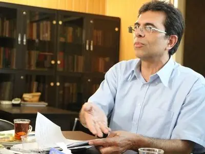 کار بررسی عملکرد وزارتخانه‌ها در دستور کار دفتر سیاسی حزب اراده ملت/ مجلس از رسالت قانون‌گذاری و نظارت خود دور شده است 