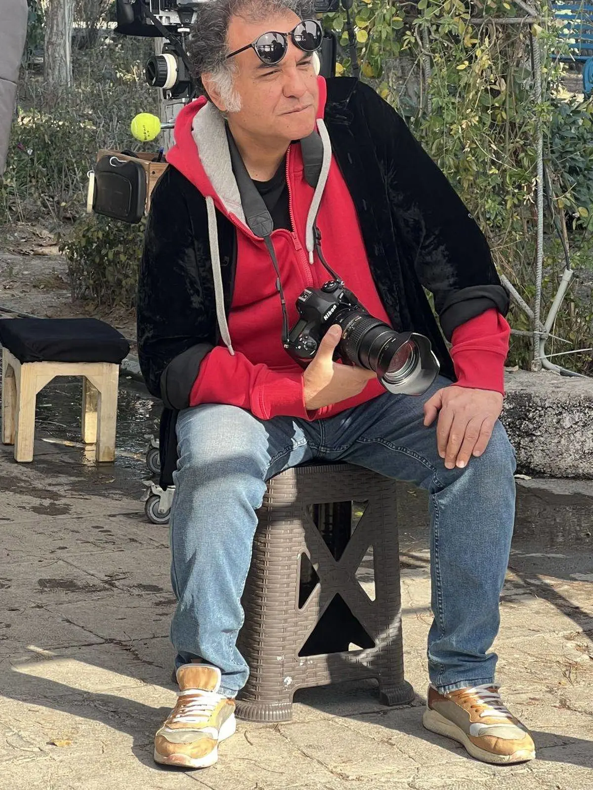 ایران عزیز تو آن سکوتی هستی که میان هر ضربان می گذرد