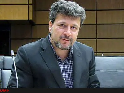 تحلیل گفتمانی عنصر گم شده بررسی دیپلماسی هسته‌ای 