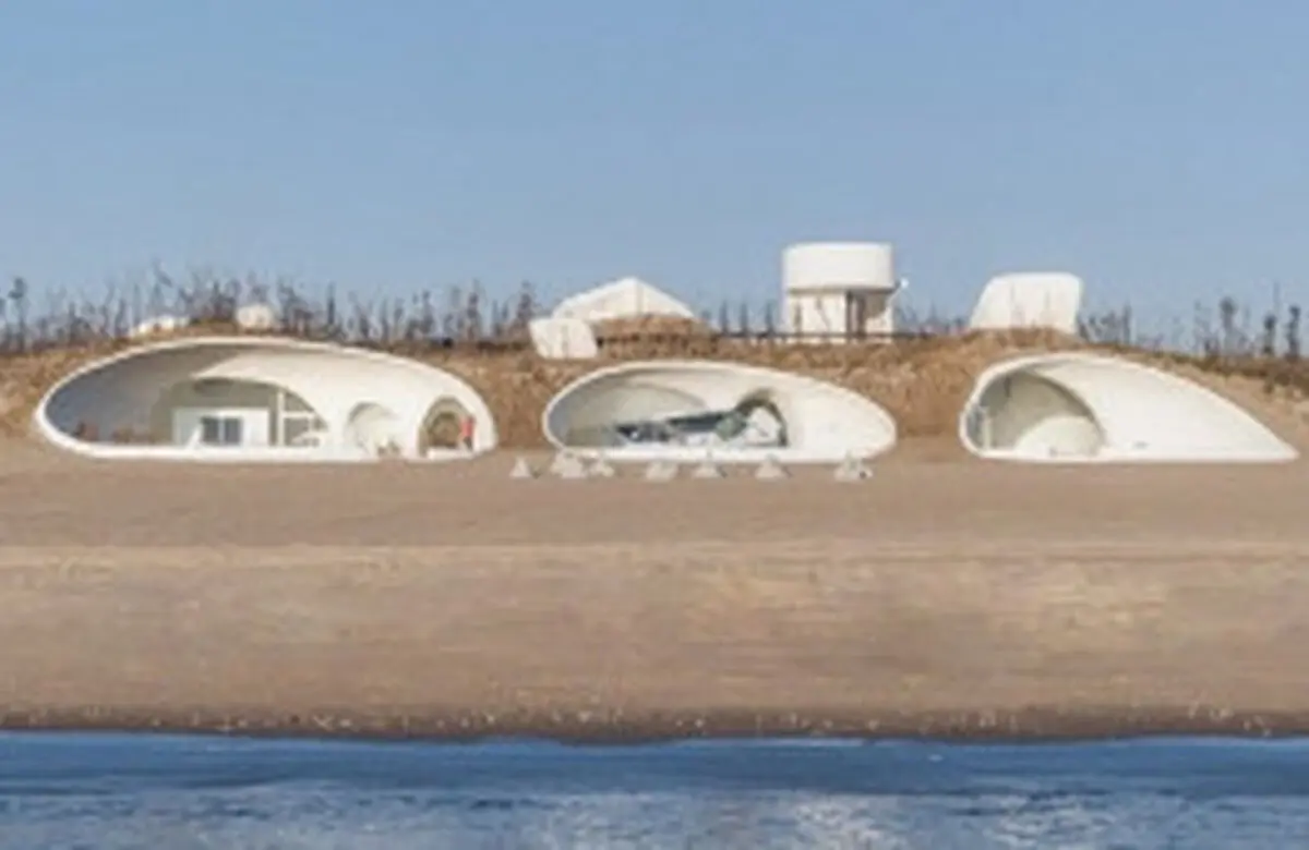 معماری عجیب چینی ها؛ موزه غار مانندی که در شن دفن شده است