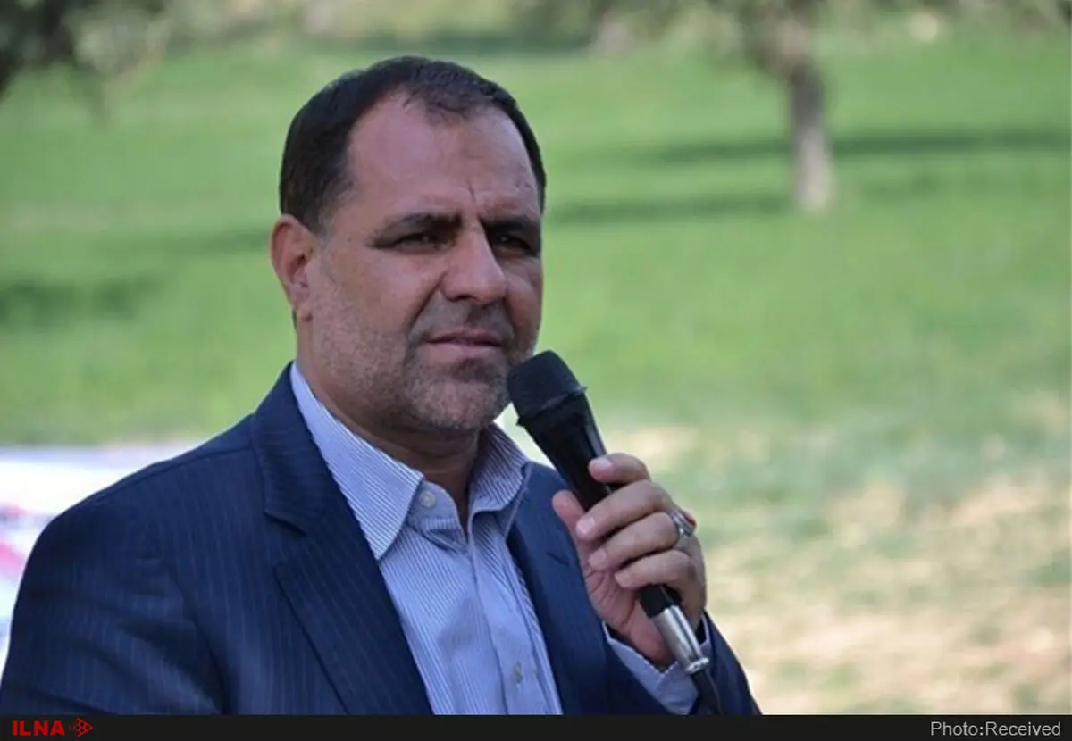 فرزندانم یا خانه‌دار هستند یا بیکار/ تنها کارمند خانواده خودم هستم