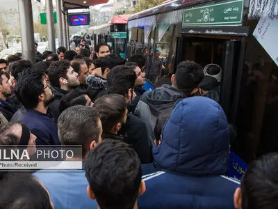 گلایه کارگران و بازنشستگان از گرانی حمل‌ونقل عمومی تهران/ احتمال بررسی مجدد نرخ کرایه تاکسی و اتوبوس در شورا+فیلم
