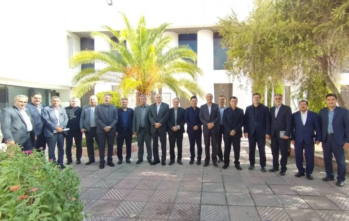  حفظ مشاغل موجود از هر امر دیگری مهم‌تر است/ تغییر نگرش به اشتغال باید از مدرسه آغاز شود