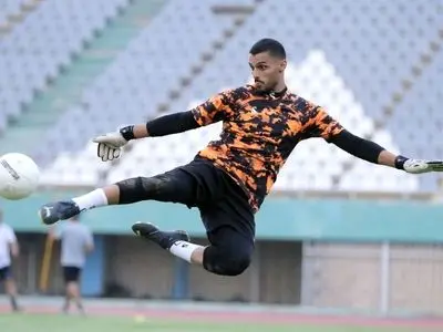 گلر پرسپولیس به صنعت نفت پیوست