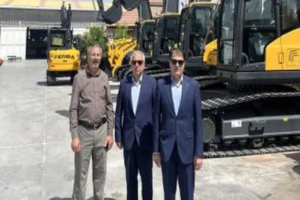 بانک توسعه صادرات ایران در مسیر حمایت از تولیدکنندگان ماشین‌آلات صنعتی