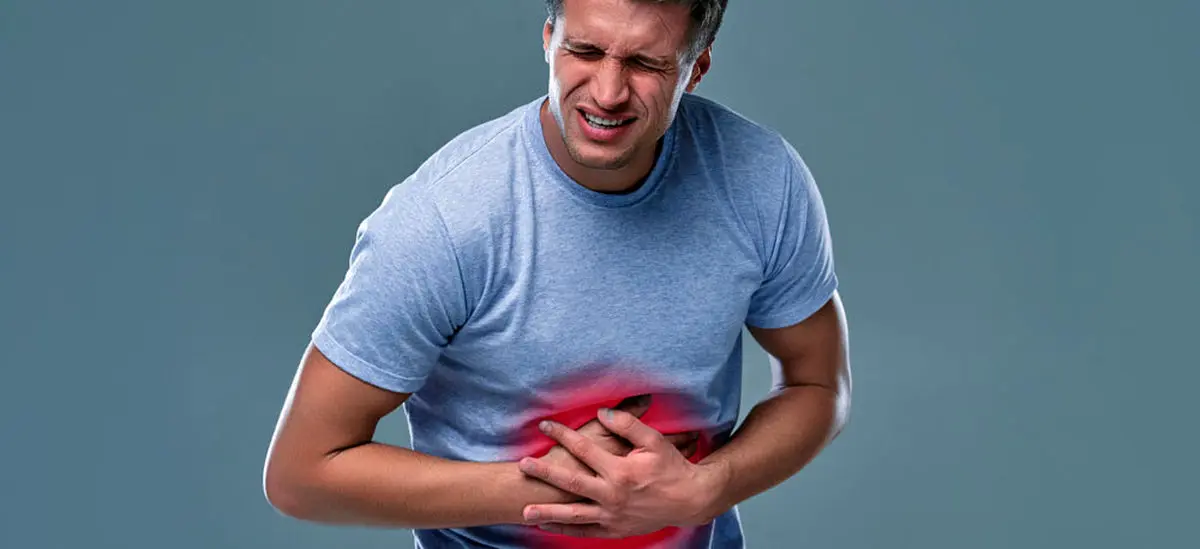 سوزش معده دارید؟ این ۱۰ نوشیدنی مفید و مضر را بشناسید