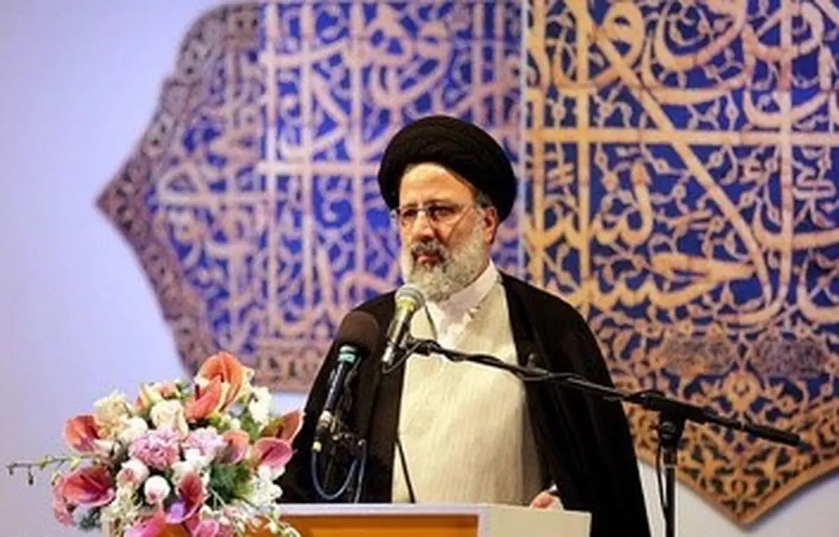 عاشورا به جهانیان درس انسانیت داد/ با پرچم عاشورا امید در جامعه طنین انداز می‌شود