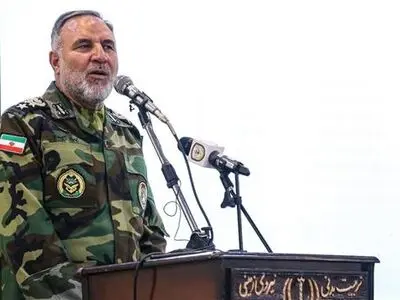 ما یک جامعه نظامی هستیم که باید از نظر جسمی در آمادگی دائم و همیشگی باشیم
